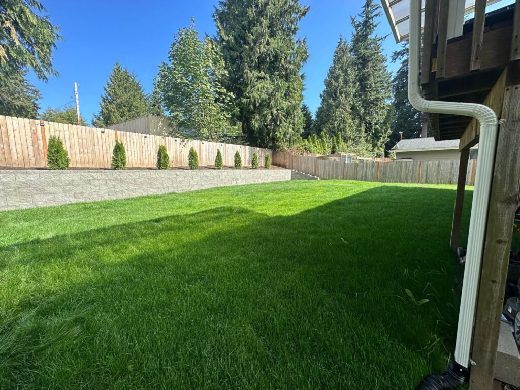 0f2052e227fc5e633a6f5c386fe70a30 Hardscape and Fence Services by Brownstone L&H