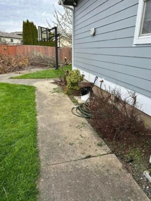 Hardscape and Fence Services by Brownstone L&H