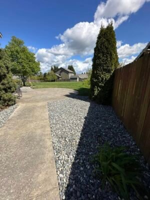 Hardscape and Fence Services by Brownstone L&H