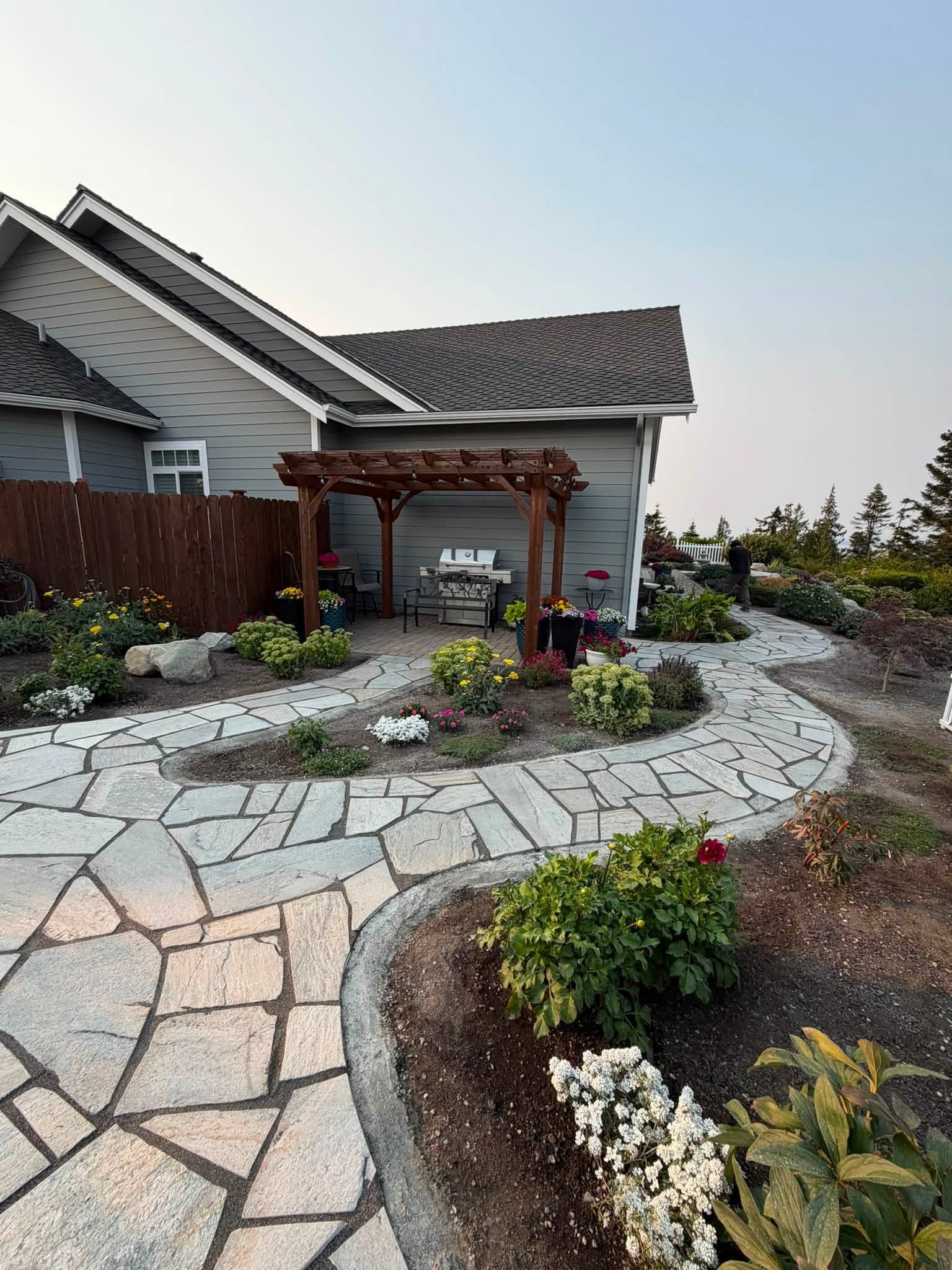 Hardscape and Fence Services by Brownstone L&H