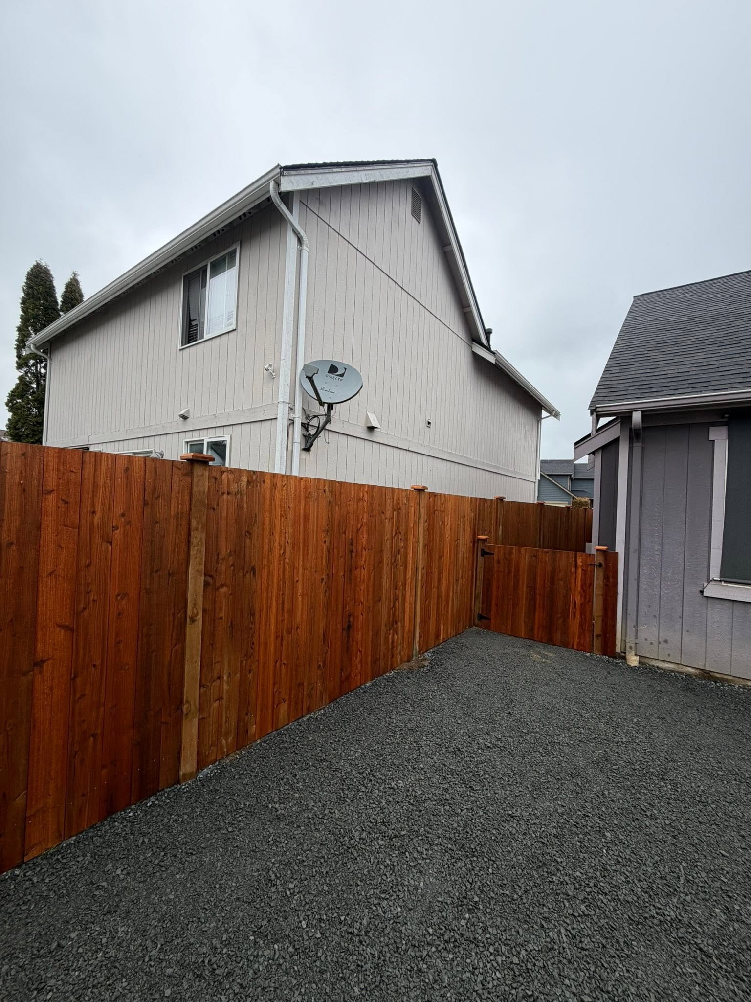 Hardscape and Fence Services by Brownstone L&H