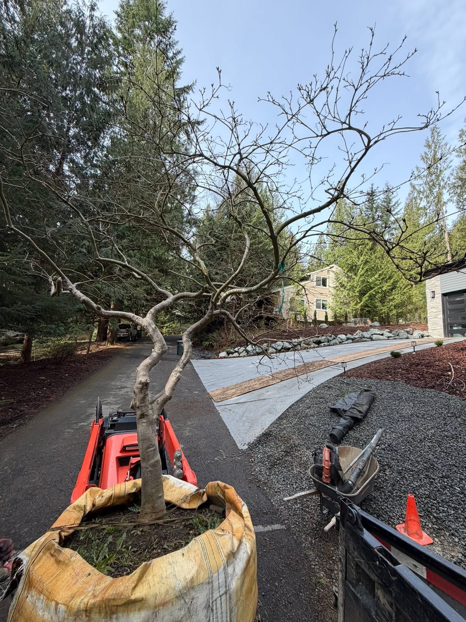 Hardscape and Fence Services by Brownstone L&H