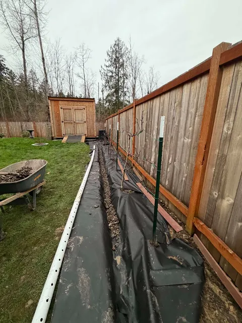 Hardscape and Fence Services by Brownstone L&H